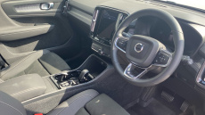 Volvo Xc40 2.0 B4P Plus Dark 5dr AWD Auto Petrol Estate